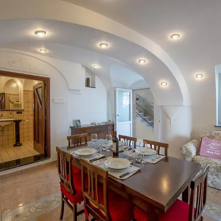 Semesterbostad Casa Il Riccio *